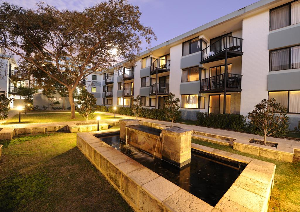 Lodestar Waterside Apartments Perth Extérieur photo