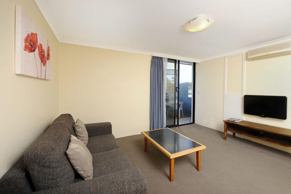Lodestar Waterside Apartments Perth Extérieur photo