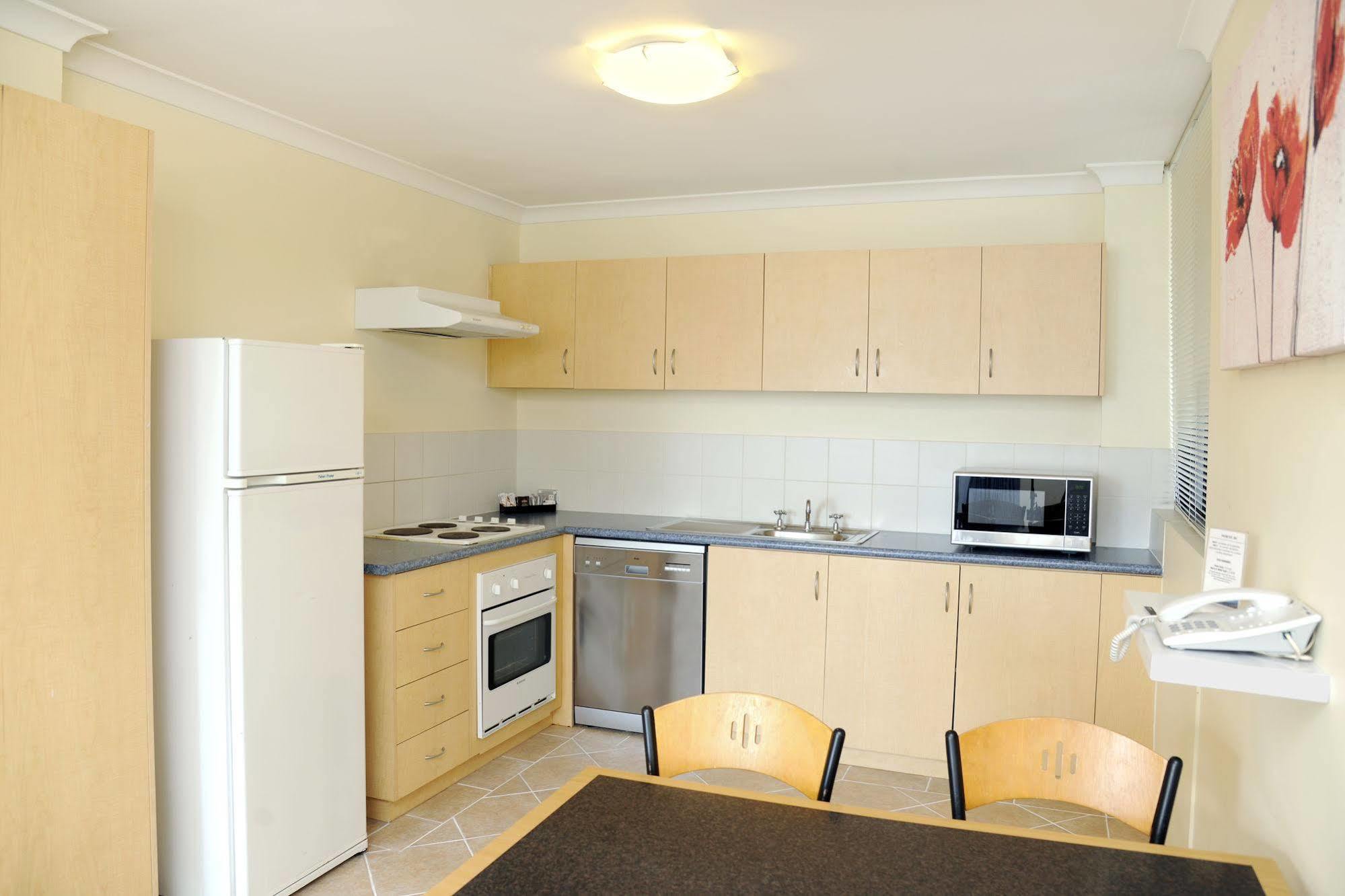 Lodestar Waterside Apartments Perth Extérieur photo